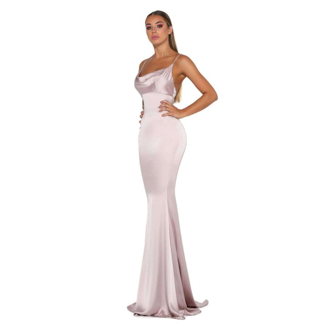 Fenduch FD Dana Gown