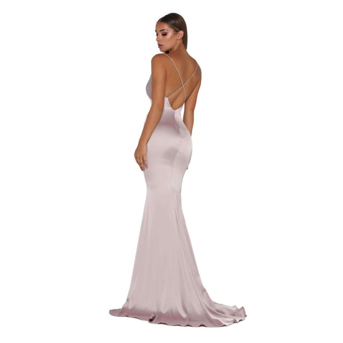 Fenduch FD Dana Gown