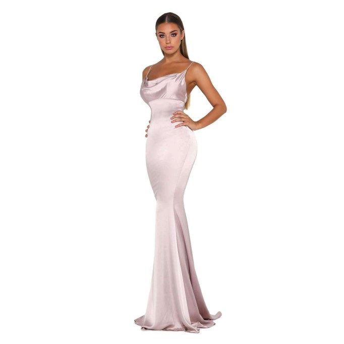 Fenduch FD Dana Gown