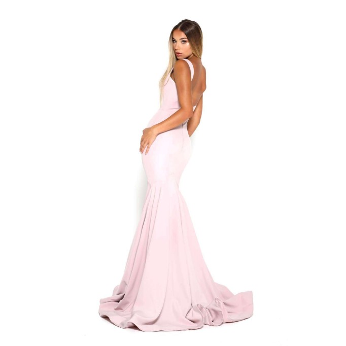 Fenduch FD Margaery Gown Dress