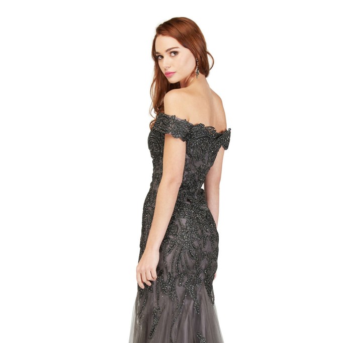 Fenduch 1853 Dress