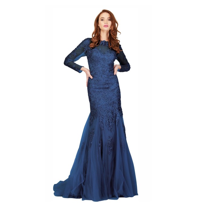 Fenduch 1854 Dress