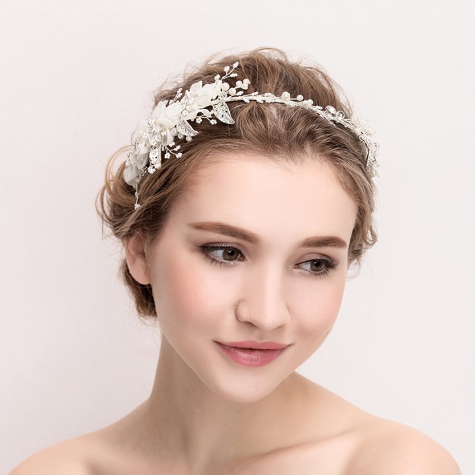 Headpiece/Crowns & Fenduchs Beautiful