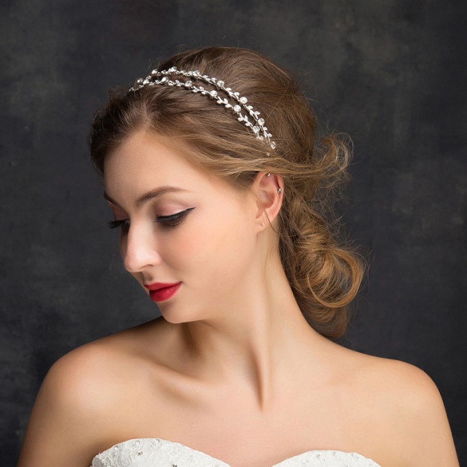 Headpiece/Crowns & Fenduchs Beautiful Ladies
