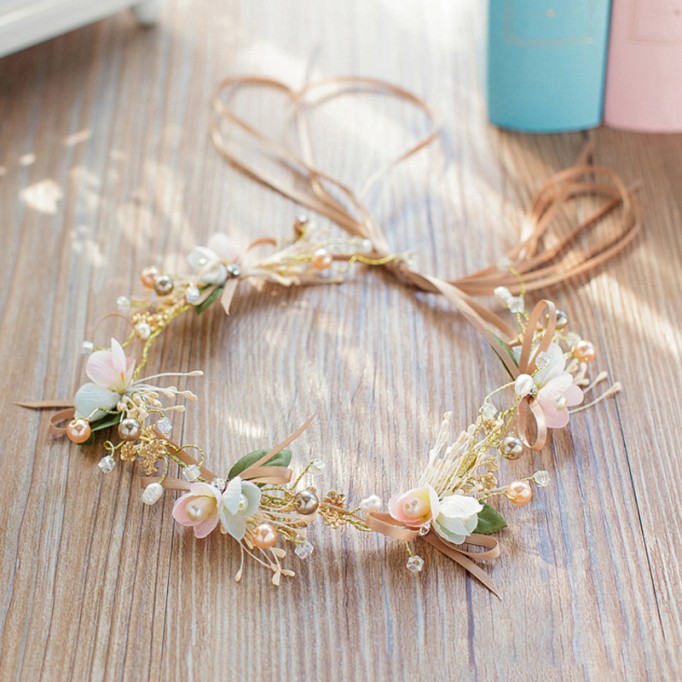 Headpiece/Wreath Classic Ladies