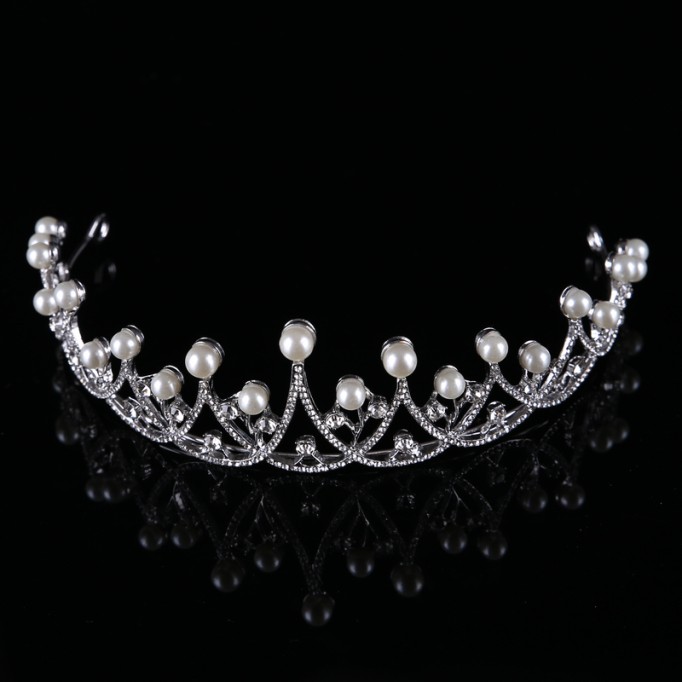 Headpiece/Crowns & Fenduchs Elegant