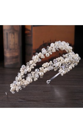 Headpiece/Crowns & Fenduchs Beautiful