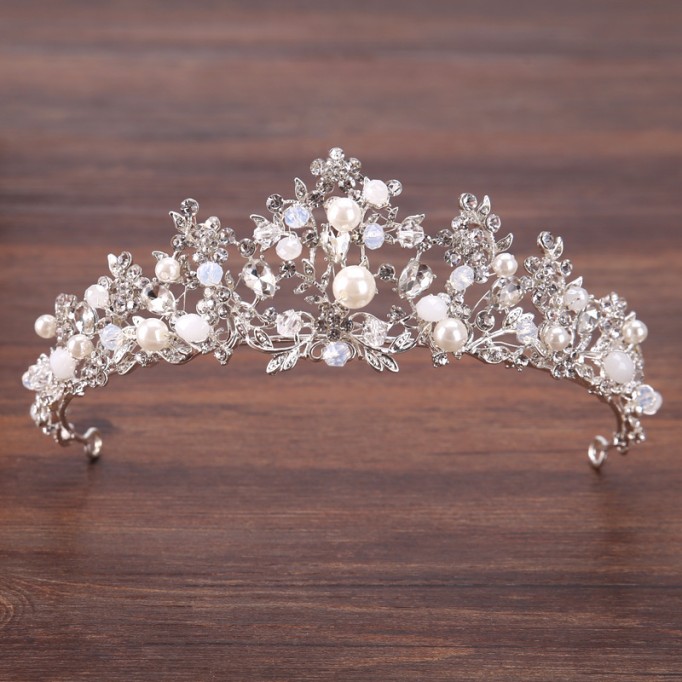 Headpiece/Crowns & Fenduchs Elegant