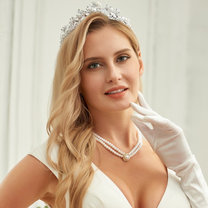 Headpiece/Crowns & Fenduchs Elegant