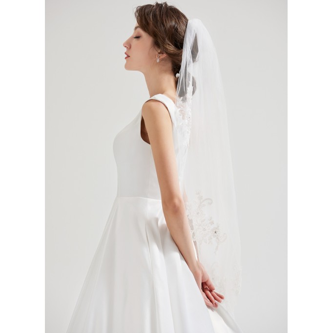 One-tier Cut Edge Fingertip Bridal Veils