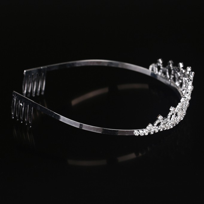 Headpiece/Crowns & Fenduchs Elegant Ladies With Rhinestone (Sold in single piece)