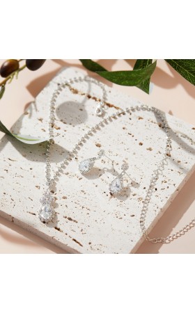 Ladies' Elegant Alloy With Irregular Rhinestone Jewelry Sets