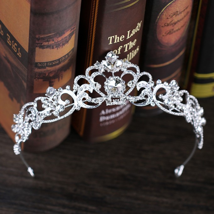 Headpiece/Crowns & Fenduchs Amazing (Sold in single piece)