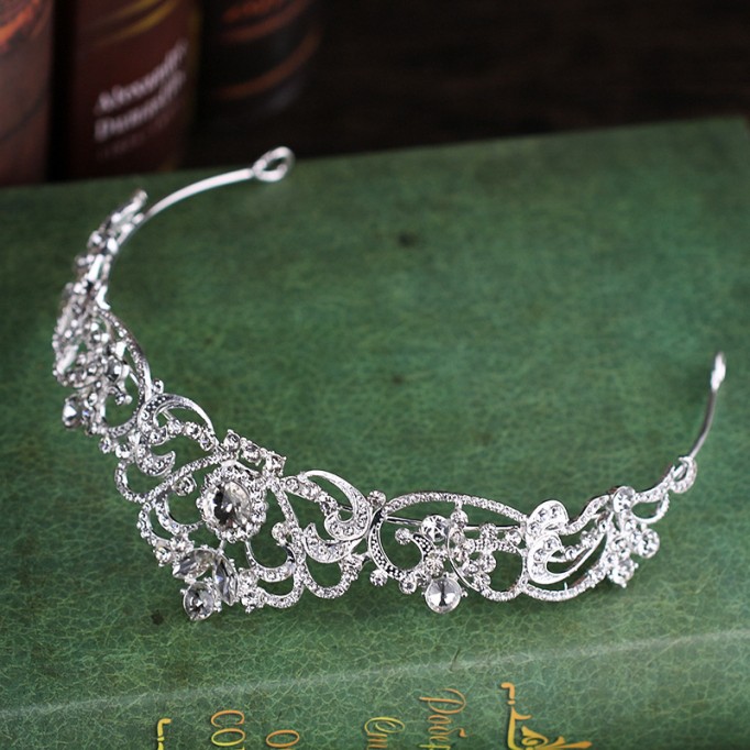 Headpiece/Crowns & Fenduchs Amazing (Sold in single piece)