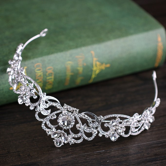 Headpiece/Crowns & Fenduchs Amazing (Sold in single piece)