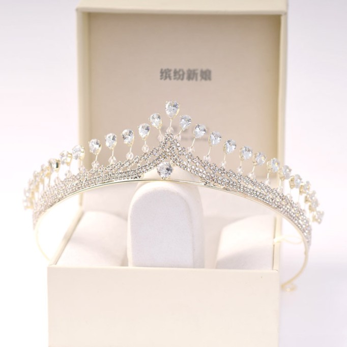 Headpiece/Crowns & Fenduchs Glamourous (Sold in single piece)