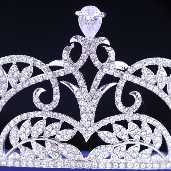Headpiece/Crowns & Fenduchs Glamourous (Sold in single piece)
