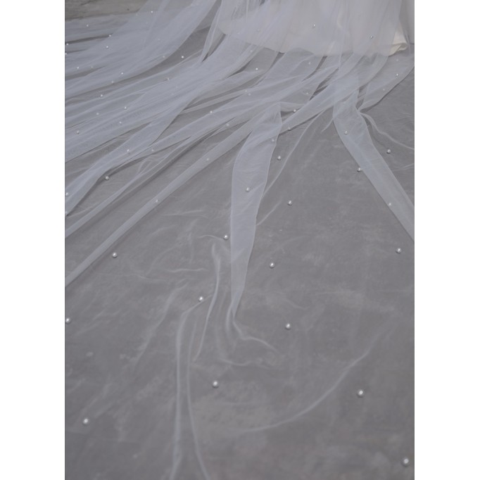 One-tier Cut Edge Cathedral Bridal Veils With Faux Pearl
