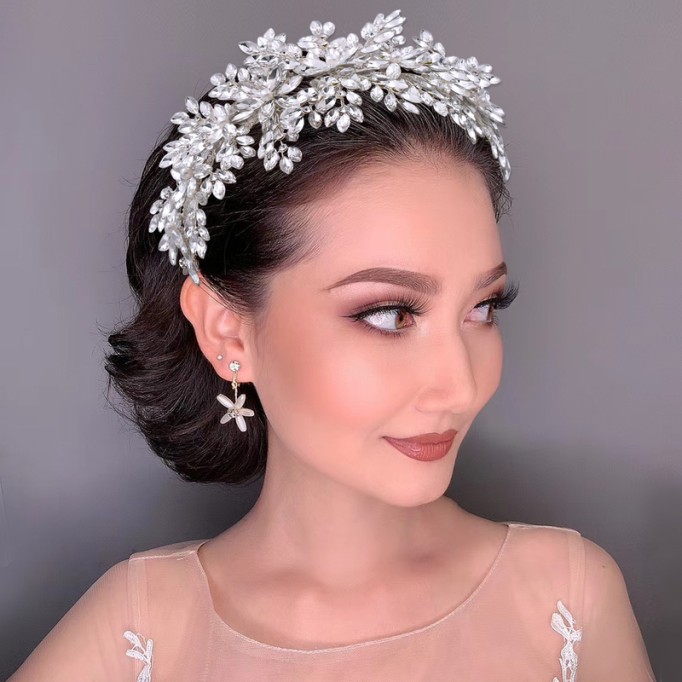 Headpiece/Crowns & Fenduchs Beautiful (Sold in single piece)