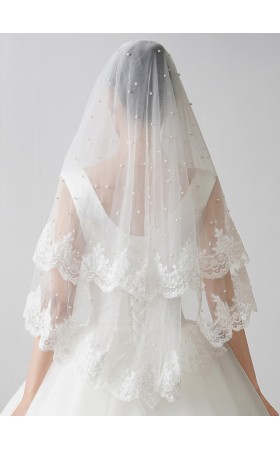Two-tier Lace Applique Edge Fingertip Bridal Veils With Faux Pearl/Lace