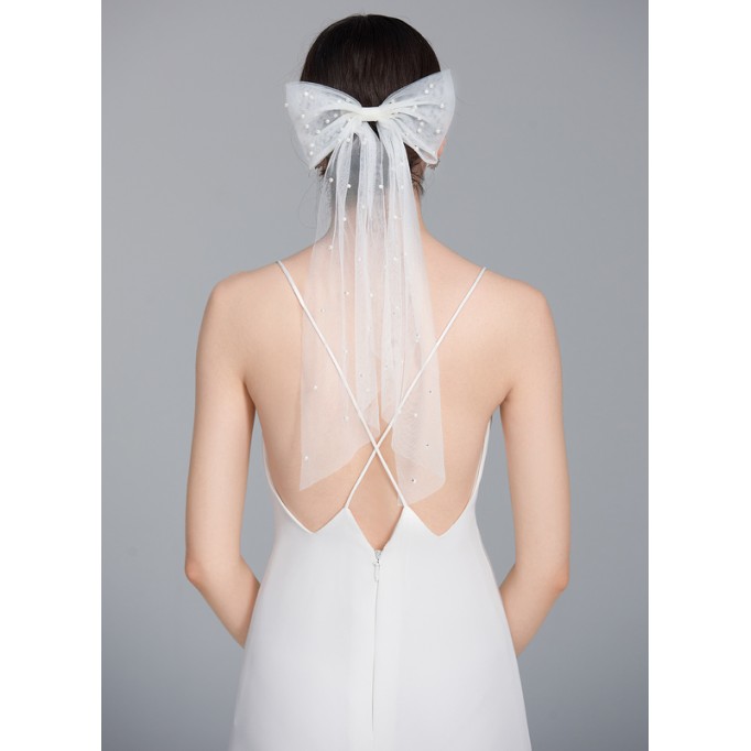 One-tier Cut Edge Elbow Bridal Veils With Lace