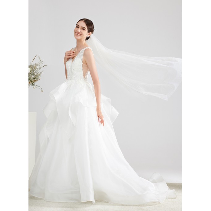 One-tier Cut Edge Waltz Bridal Veils With Rhinestones/Faux Pearl