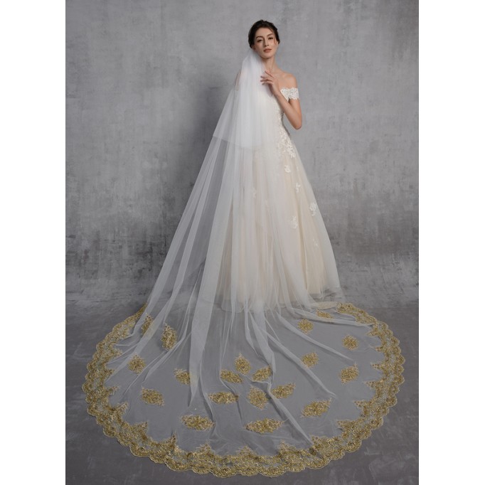 Two-tier Lace Applique Edge Cathedral Bridal Veils With Lace