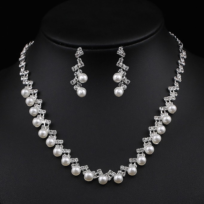 Ladies'/Couples' Elegant/Fashionable/Classic Alloy With Irregular Pearl/Cubic Zirconia Jewelry Sets For Her