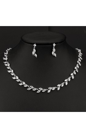 Ladies'/Couples' Elegant/Beautiful/Fashionable/Classic/Simple Alloy With Irregular Cubic Zirconia Jewelry Sets