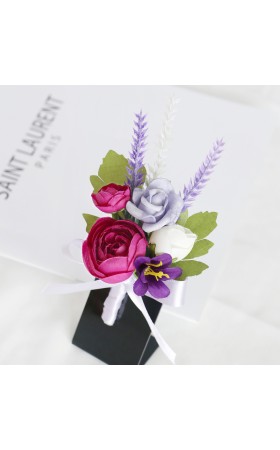 Elegant/Fascinating/Dreamlike Free-Form Silk Flower Boutonniere -