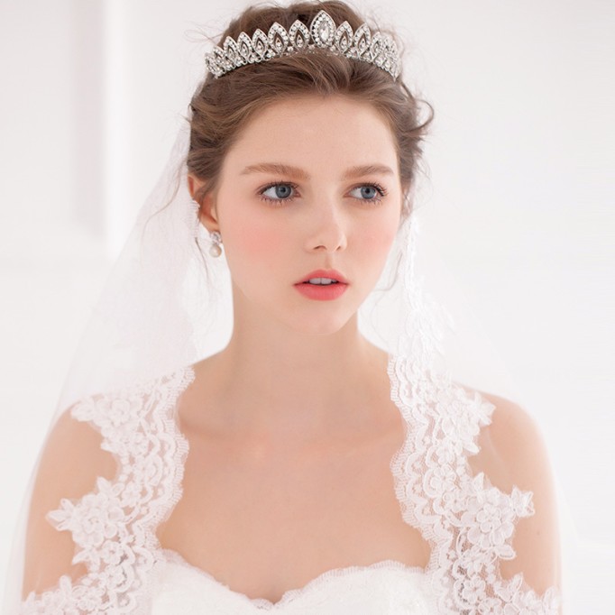 Headpiece/Crowns & Fenduchs Unique/Stylish/Shining/Pretty/Romantic/Artistic
