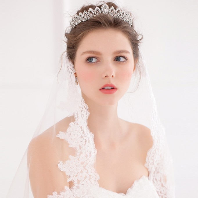 Headpiece/Crowns & Fenduchs Unique/Stylish/Shining/Pretty/Romantic/Artistic