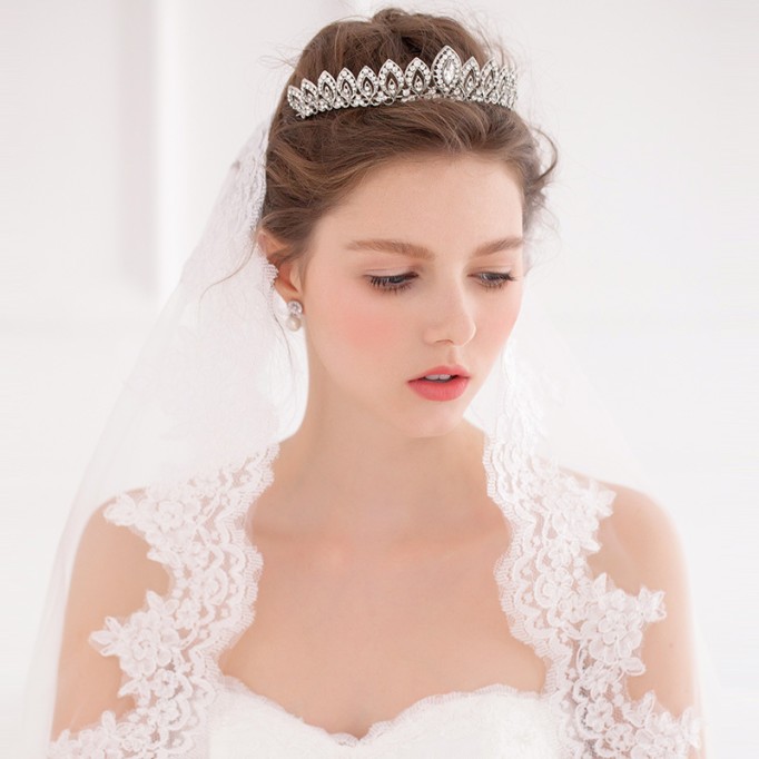 Headpiece/Crowns & Fenduchs Unique/Stylish/Shining/Pretty/Romantic/Artistic