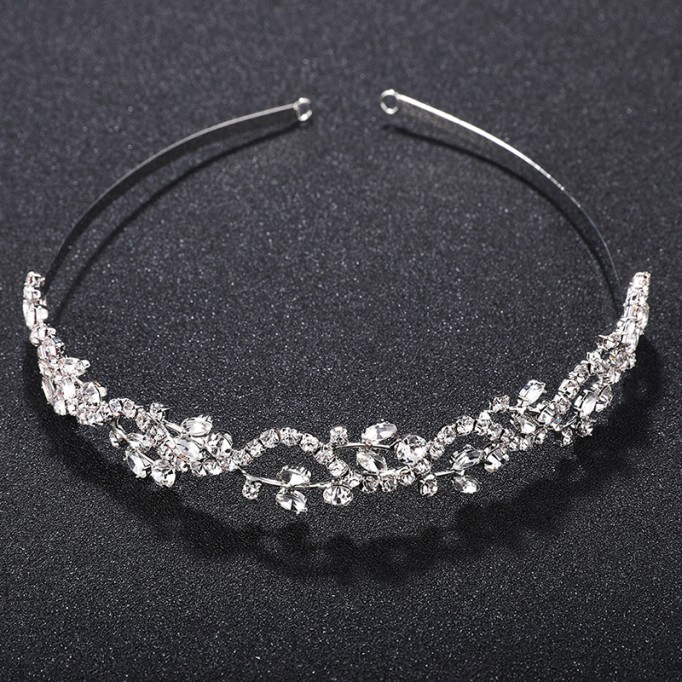 Headpiece/Crowns & Fenduchs Elegant With Rhinestone (Sold in single piece)